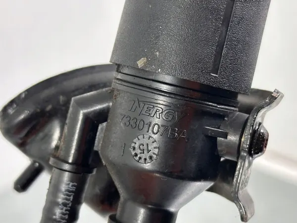 Manguera AdBlue Audi OEM 4G0131963D - Usado image 9