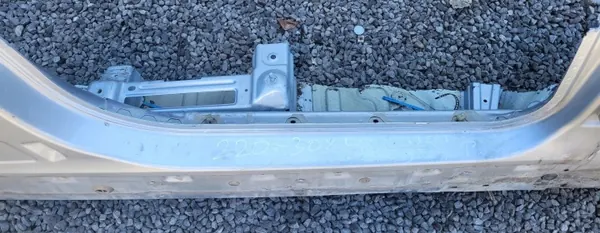 Rechter Schnittschweller OEM BMW X3 E83 354 Titansilber image 3