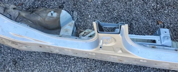 Rechter Schnittschweller OEM BMW X3 E83 354 Titansilber image 4