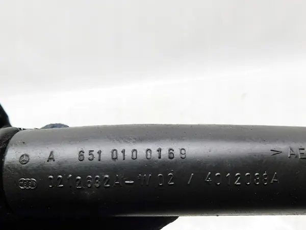 Bouchon de remplissage d'huile A6510100169 - Mercedes Sprinter W906 2.2 CDI image 4