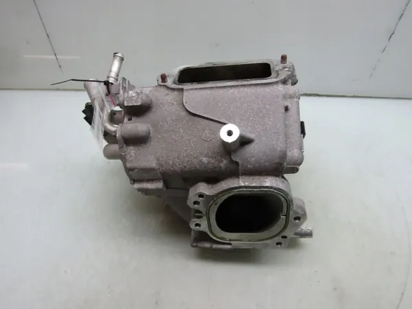 Mazda Brandstofkoeler OEM HF01-13565B - Gebruikt image 3