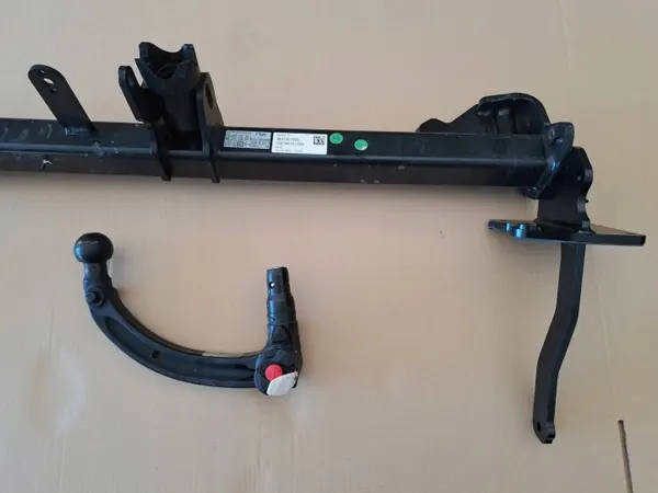 Crochet de remorquage OEM 9837323080 Peugeot 308 III image 4