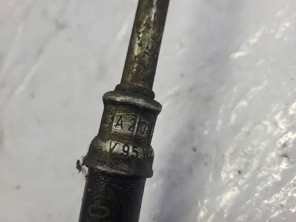 Mercedes Ohjausletku OEM 2104660481 image 10
