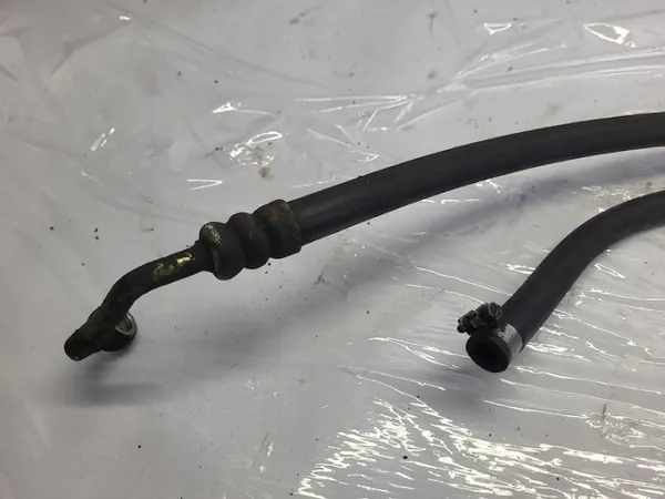 Mercedes Ohjausletku OEM 2104660481 image 3