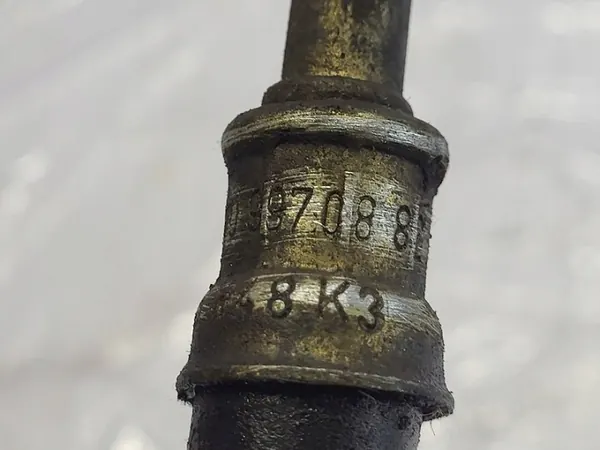 Mercedes Ohjausletku OEM 2104660481 image 8