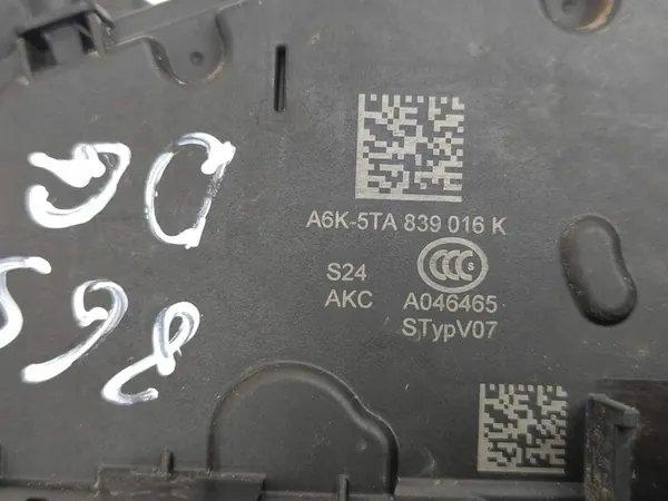 Volkswagen ID.3 2020 Höger bakdörrslås OEM 5TA839016K image 9