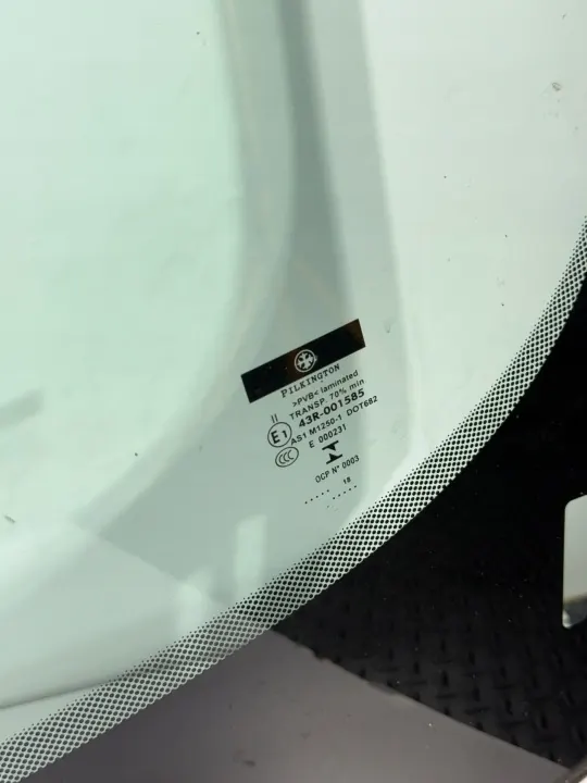 JAGUAR XF X260 voorruit OEM - Gebruikte staat image 6