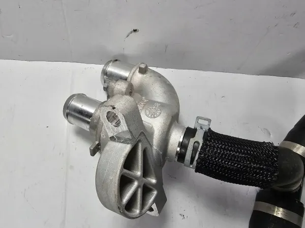 Ford Kuga MK3 Termostaatin Kotelo OEM LX6E-8A587-AC image 7