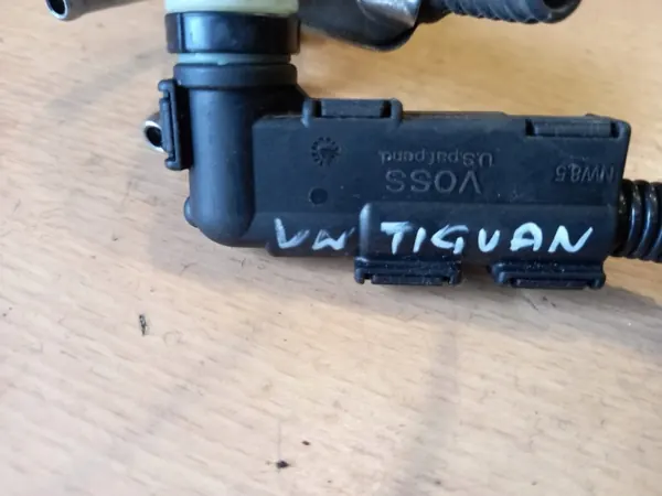 OEM 04L131113P AdBlue-suutin VW Passat B8 TDI:lle image 4