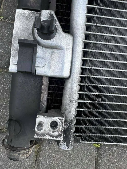 Kylare Peugeot 4007 2012 - / Automat image 5