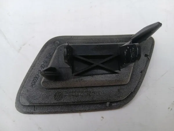 Bouchon lave-phare gauche OEM 4B0955275D pour Audi A6 C5 image 3