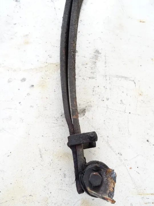 Ressort avant droit OEM LORK-716-542081 Volvo FL6 image 4