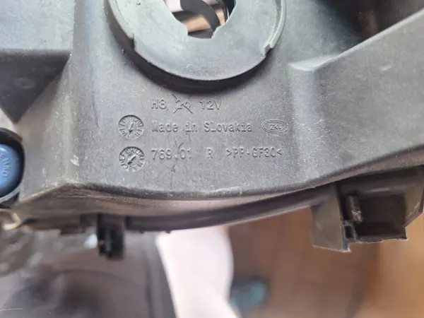 OEM 3T0941700C S-P Oikea sumuvalo Skoda Superb II:lle image 10