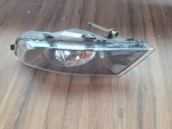 OEM 3T0941700C S-P Oikea sumuvalo Skoda Superb II:lle image 3