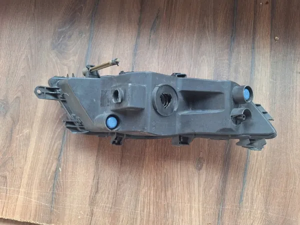 OEM 3T0941700C S-P Oikea sumuvalo Skoda Superb II:lle image 6