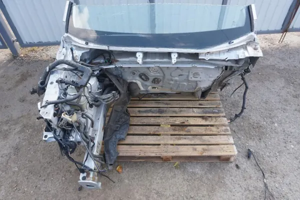OEM 76133167786 Kia Sportage II Estribo Derecho image 2