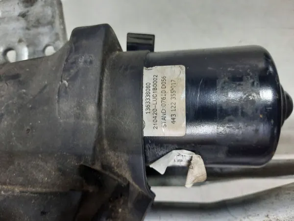 Fiat Ducato III Pyyhkijän moottori OE 1363338080 image 3