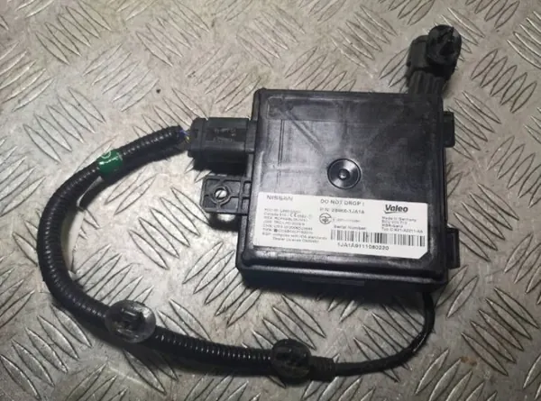 Module capteur angle mort OEM 284K0-1JA1A pour Infiniti image 2