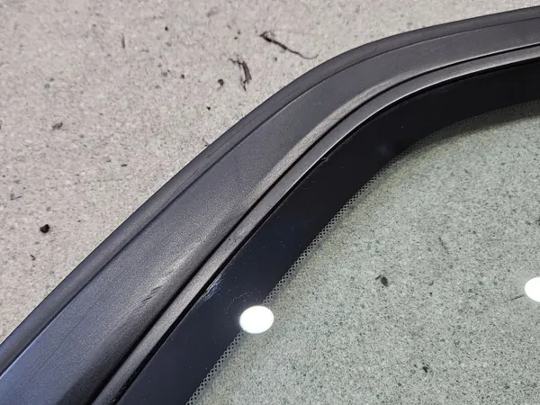 Vitre latérale arrière droite OEM 31424175 Volvo S90/V90 image 4