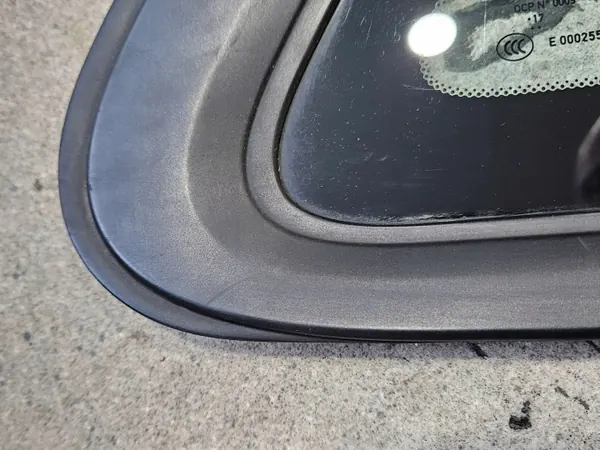 Vitre latérale arrière droite OEM 31424175 Volvo S90/V90 image 5
