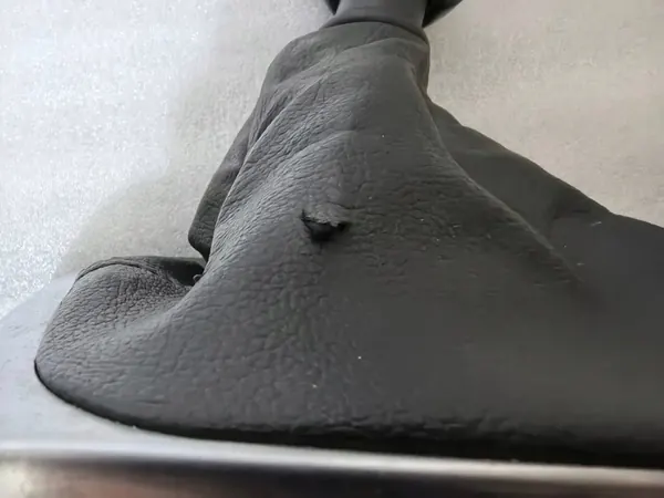 Citroen DS4 11-15 1.6 THP Sélecteur de vitesses image 5