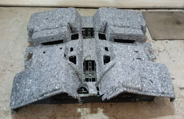 Alfombrilla VW Golf Sportsvan OEM 517863367A Usada image 3