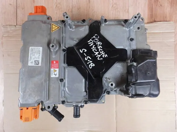 Inversor Porsche Taycan OEM 9J1959663BA - Usado image 3