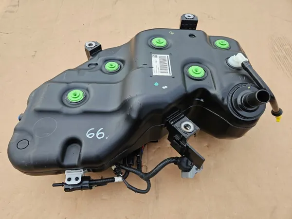 Tanque AdBlue usado OEM 31550-G4950 para Kia Ceed III image 3