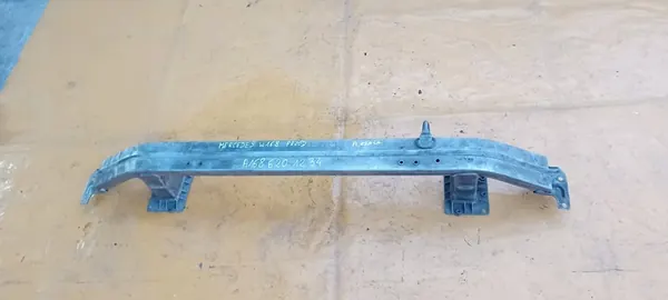 Mercedes-Benz A-sarjan Etupuskuri image 5