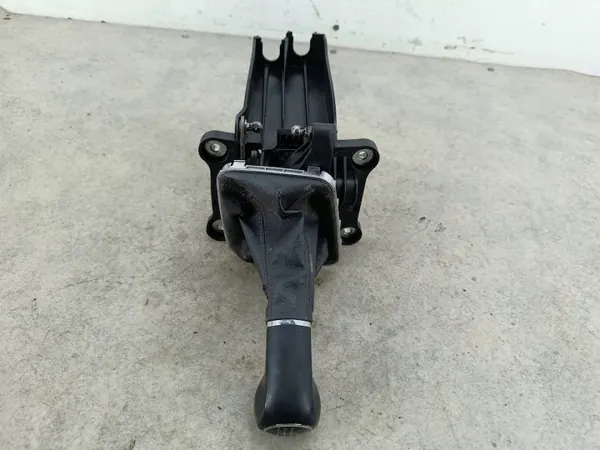 Versnellingspook Opel Zafira C 1.9 CDTI OEM 55351959 image 5