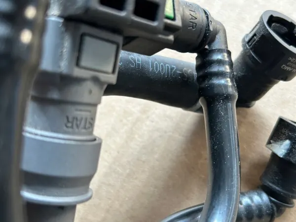Conduta de combustível OEM 31455-2U001 para Hyundai Kia 1.6 CRDI image 10