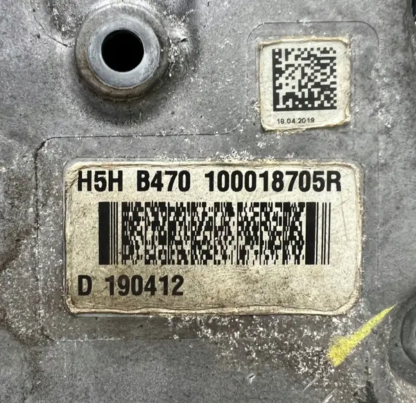OEM 100018705R Distributiedeksel Renault Captur 1.3 TCE image 5