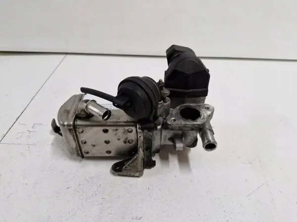 Válvula EGR Volvo OEM 31422119 para V40 II 2.0 D4 image 5