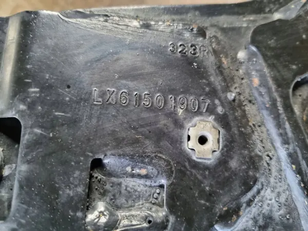 Patins dianteiros Ford Escape IV OEM LX615019ANF image 10