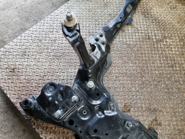 Patins dianteiros Ford Escape IV OEM LX615019ANF image 3