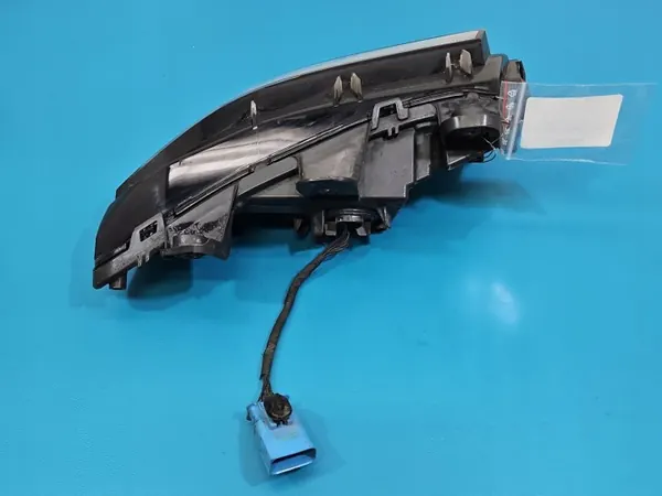 Oikea DRL-valo OEM 9836230980 Peugeot 3008 II:lle image 6