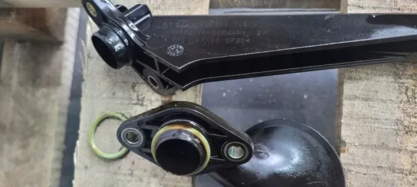 Audi Oljepump OEM 06L115251C för 1.8 TFSI motor image 9