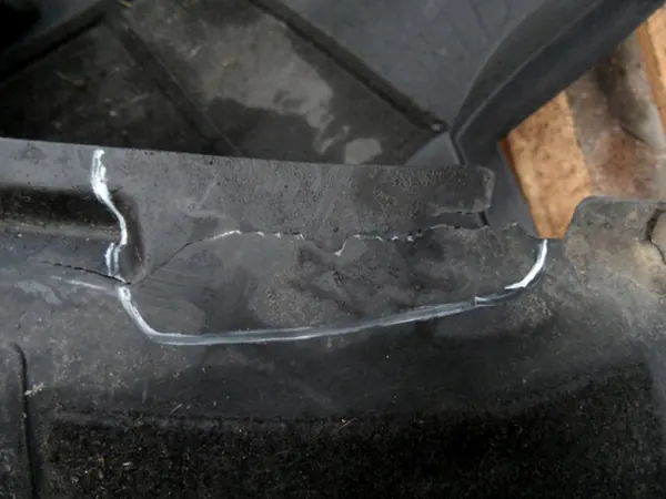 OPEL MERIVA B Front Right Wheel Arch 13267681 image 5