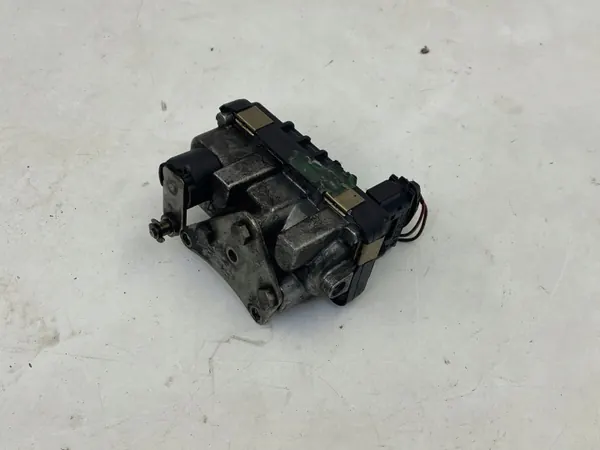 Turbolader-Aktuator OEM 6NW009420 für BMW 5 E60 image 2