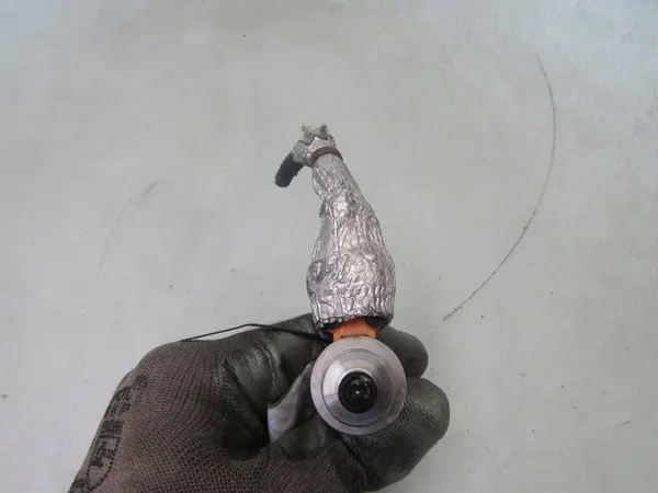 Injecteur TRAFIC II 11R 2.0 DCI DPF FAP VIVARO H8200778880 image 3