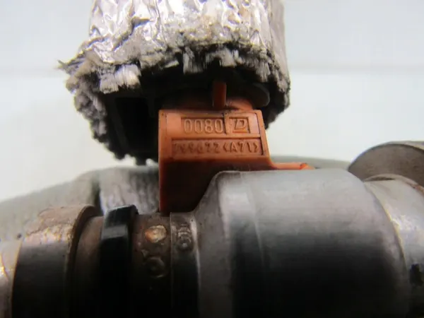 Injecteur TRAFIC II 11R 2.0 DCI DPF FAP VIVARO H8200778880 image 6