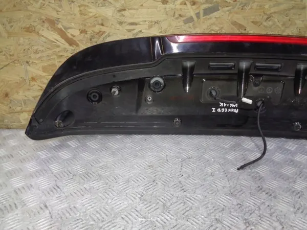 OEM 87250-1H200 achterspoiler met remlicht image 6
