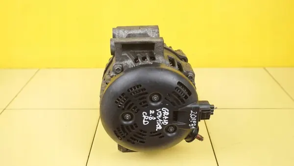 CHRYSLER GRAND VOYAGER 2.8 CRD Vaihtovirtageneraattori 04727866AB image 2