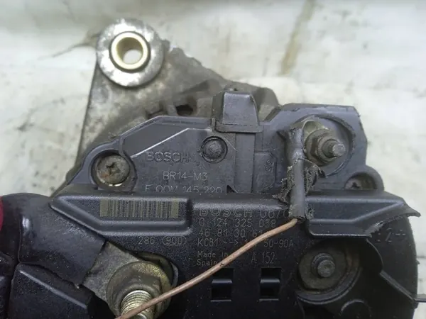 Vaihtovirtageneraattori Fiat Stilo 1.6 OE 46813061 image 5