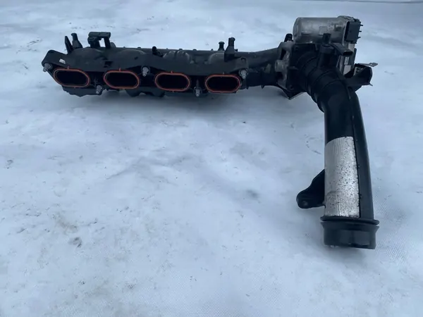 Coletor de admissão Mercedes 2.0 W176, W117 A2700900737 image 4