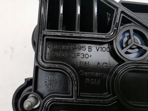 Skoda Octavia Mk4 Ölabscheider OEM AMD127964 image 8
