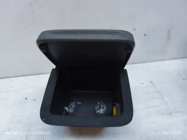 Cendrier Renault OE OEM 7700421369 pour Clio II image 3