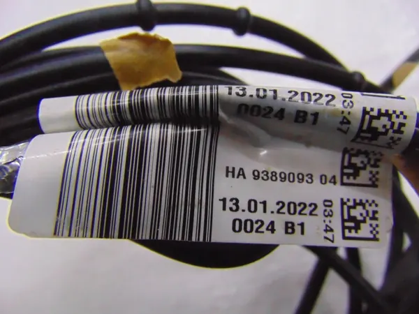 BMW 330D G20 G21 Webasto Pump Diesel OEM 9031364A image 4