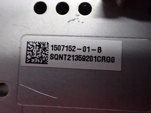 Tesla OEM 1507152-01-B Radiovahvistin Model Y:lle image 4