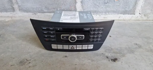 Radio Mercedes Clase C W204 OEM A2049002511 image 2